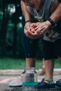 春に彼女に触られる手をつるつるにしたいメンズはどうすればいい？