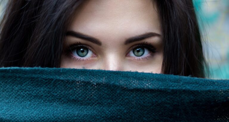 春に顔全体の脱毛をしてモテたい男性必見！肌印象を良くする方法は？